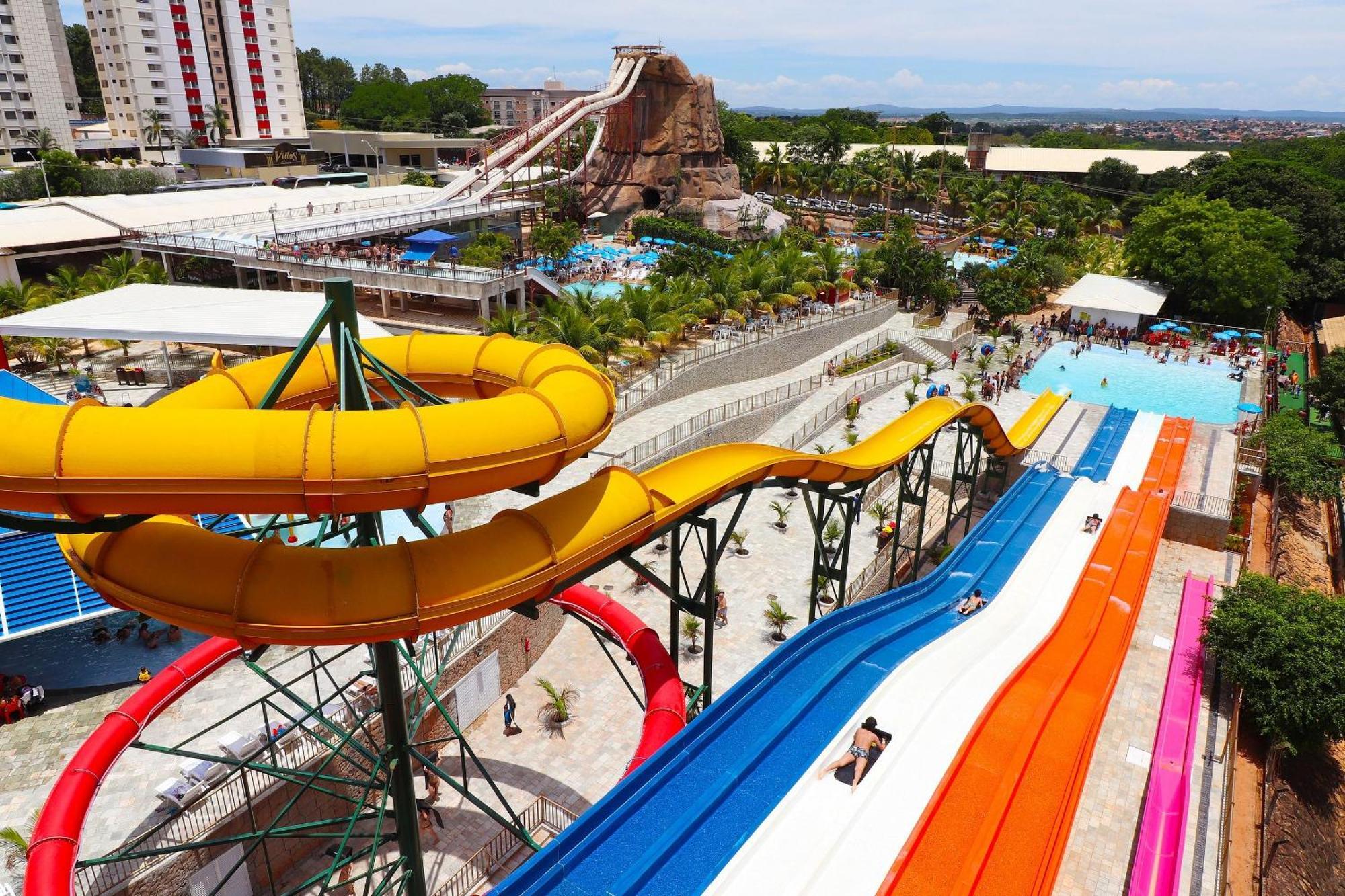 Piazza Diroma Com Acesso Ao Acqua Park Todos Os Dias Holiday home